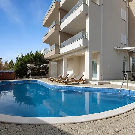 Lujnovic Appartement
