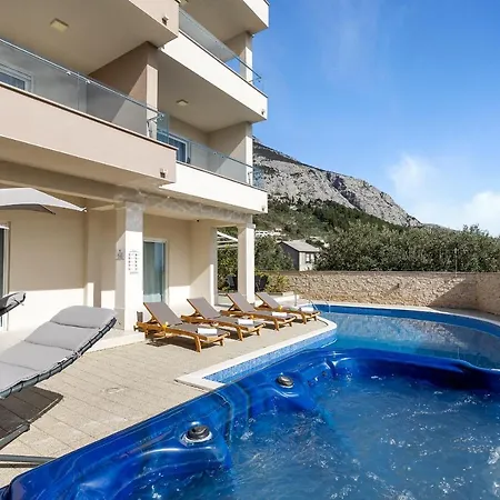 Appartement Lujnovic