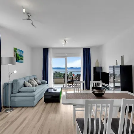 Lujnovic Appartement Makarska