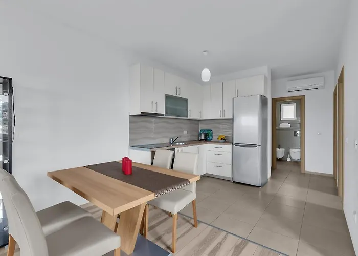 Apartamento Lujnovic