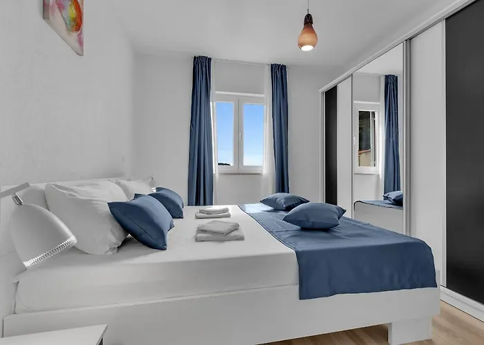 Apartamento Lujnovic