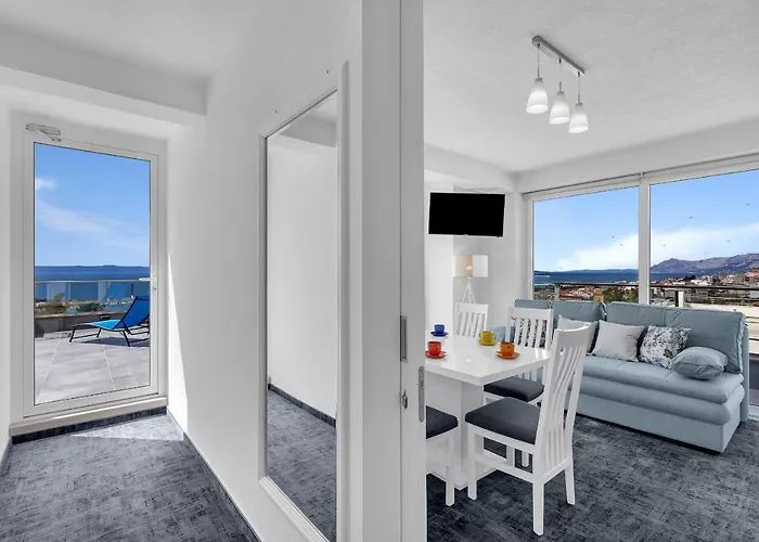 Lujnovic Apartamento *