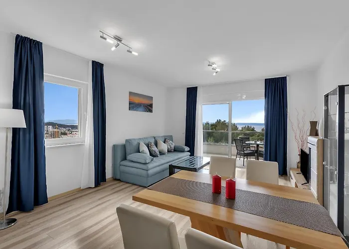 Lujnovic Apartamento *